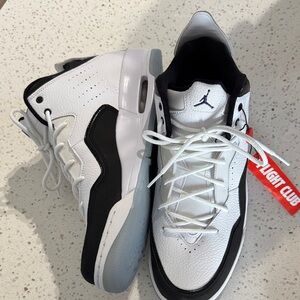 Nike Jordan Courtside 23